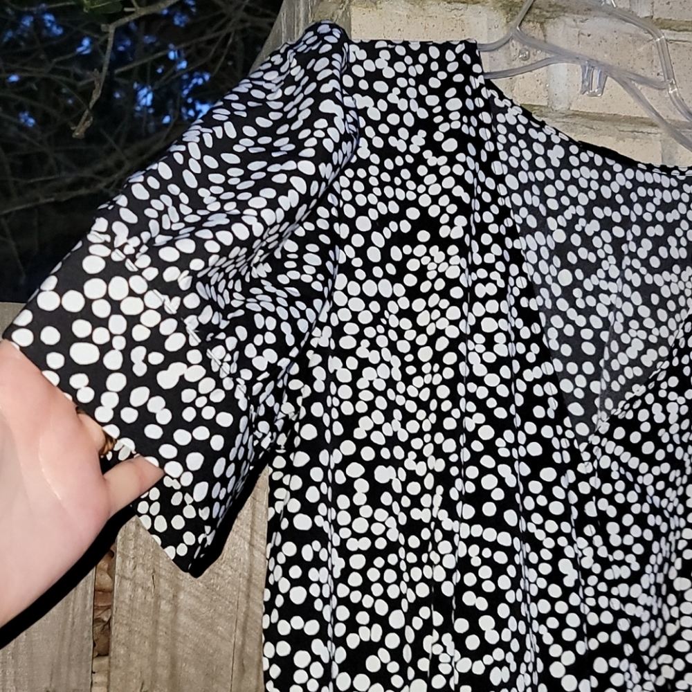 New!Black & White Polka Dot Midi dress - Picture 2 of 11
